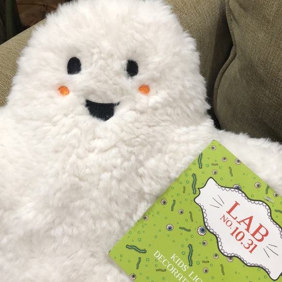 Halloween Ghost Light Up Pillow - Picture 3 of 8